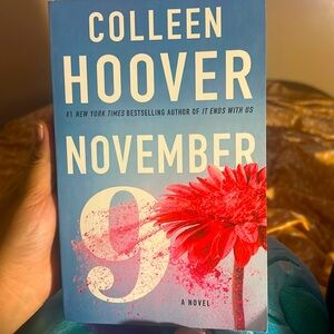 “November 9” BOOK‼️